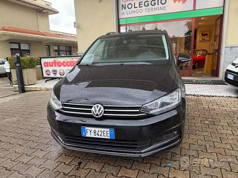 Usata VW Touran Executive 150 CV (110 kW) 2019 Nero Monovolume