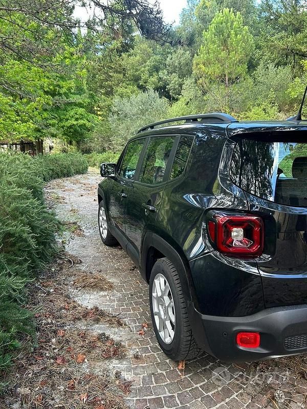 Usata Jeep Renegade Limited 120 CV (88 kW) 2021 Nero SUV