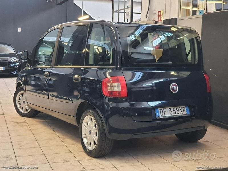 Usata Fiat Multipla Dynamic 120 CV (88 kW) 2007 Blu Monovolume