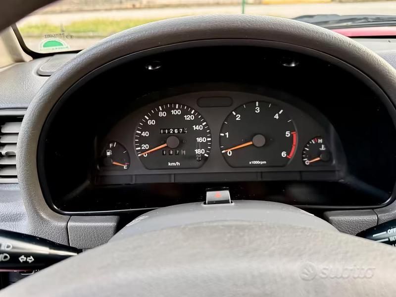 Usata Suzuki Vitara 1997 Rosso SUV