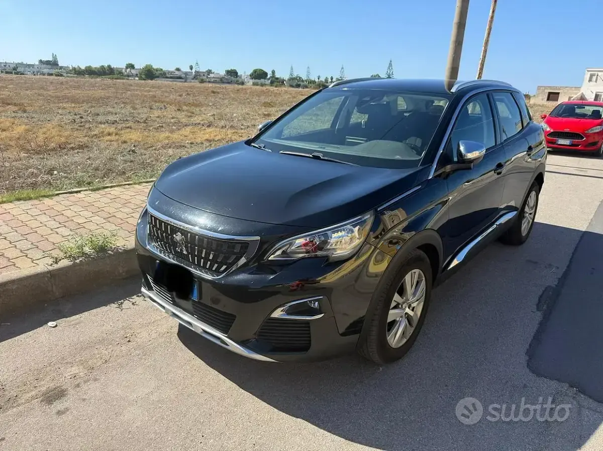 Usata Peugeot 3008 120 CV (88 kW) 2017 Nero SUV
