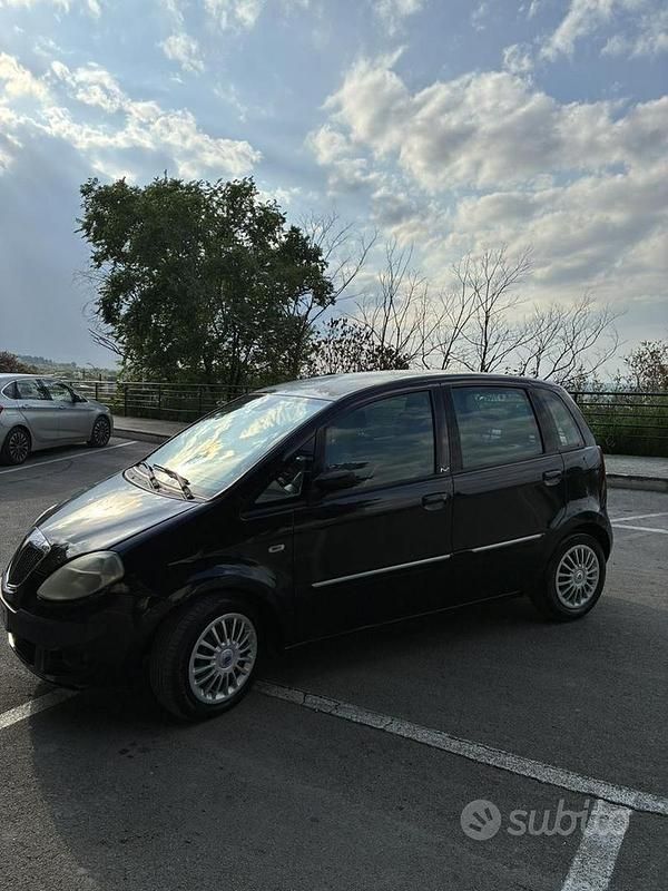 Usata Lancia Musa 2005 Marrone Monovolume