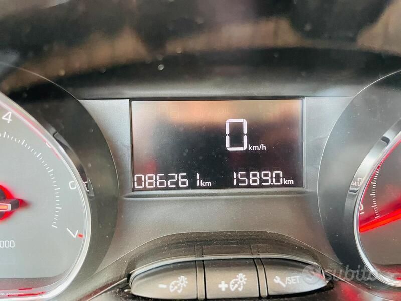 Occasion Peugeot 208 68 ch (50 kW) 2014 Bleue Citadine