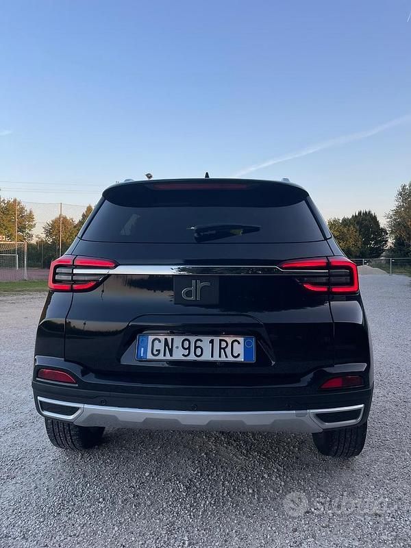 Usata DR DR 4.0 114 CV (83 kW) 2023 Nero SUV