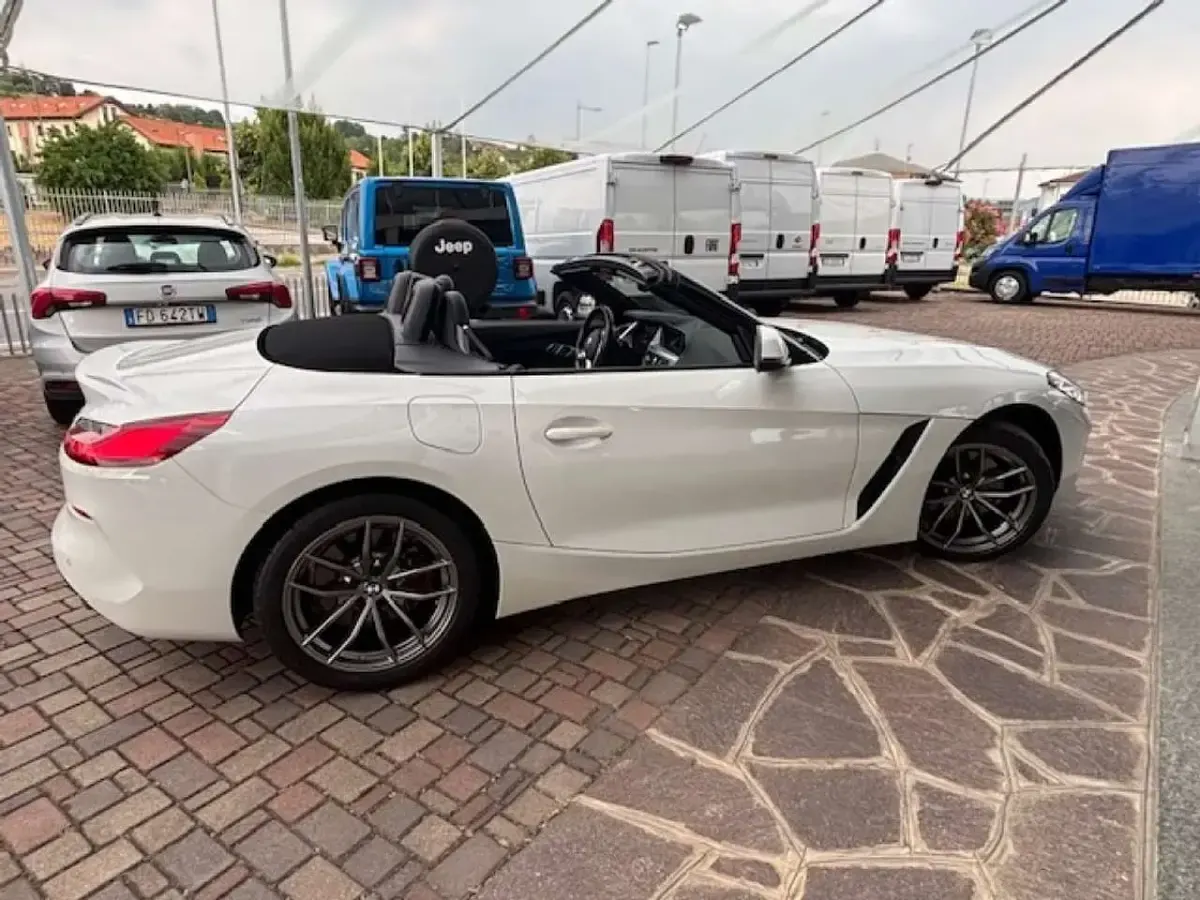 Usata BMW Z4 Sport Line 197 CV (144 kW) 2022 Bianco Cabrio