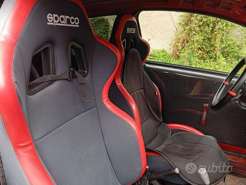 Usata Citroën C2 125 CV (91 kW) 2006 Rosso Utilitaria