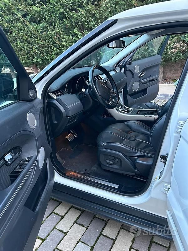 Usata Land Rover Range Rover evoque Dynamic 150 CV (110 kW) 2013 Bianco SUV