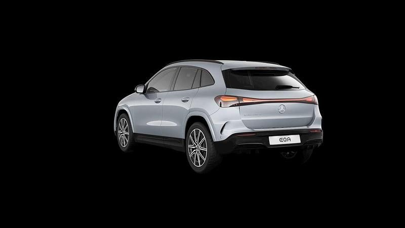Nuova Mercedes EQA250+ Advanced 94 kW (129 CV) 2025 Argento SUV