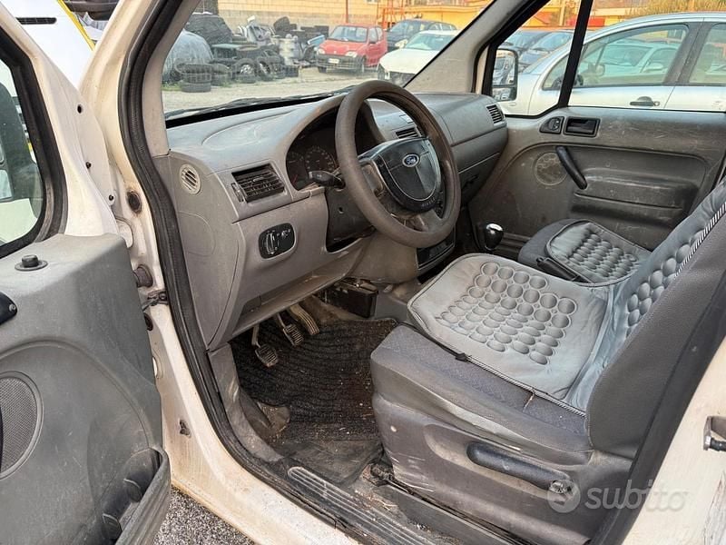 Usata Ford Transit Connect 90 CV (66 kW) 2007 Bianco Monovolume