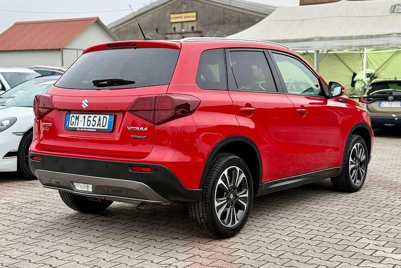Usata Suzuki Vitara 102 CV (75 kW) 2023 Rosso SUV
