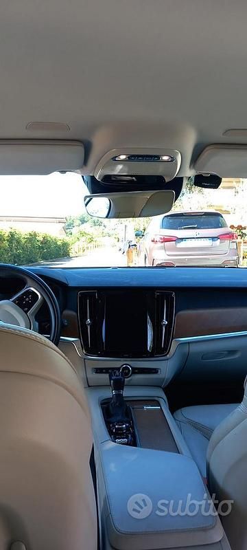 Usata Volvo V90 190 CV (139 kW) 2017 Nero Station wagon