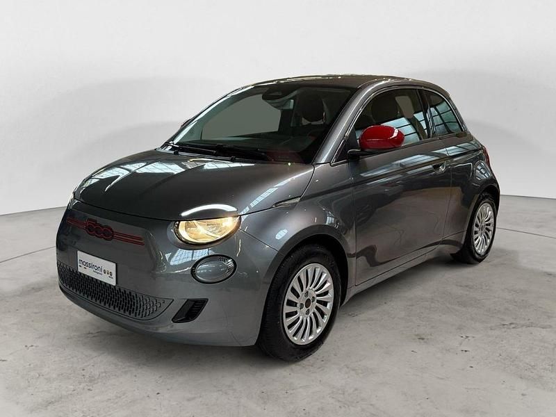 Usata Fiat 500e Red 42 kW (58 CV) 2021 Grigio scuro Berlina