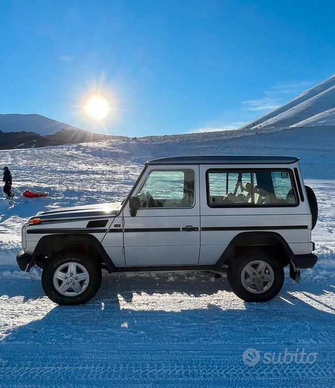 Usata Mercedes 200 1991 Grigio SUV