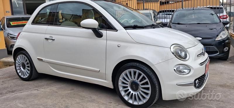 Usata Fiat 500 Lounge 70 CV (51 kW) 2016 Bianco Utilitaria