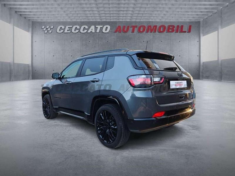 Usata Jeep Compass 131 CV (96 kW) 2024 Grigio SUV