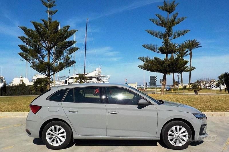 Usata Skoda Scala Selection 95 CV (69 kW) 2025 Grigio Utilitaria