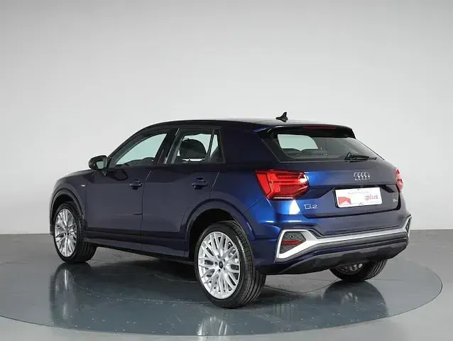 Usata Audi Q2 S-Line 150 CV (110 kW) 2025 Blu navarra metallizzato SUV