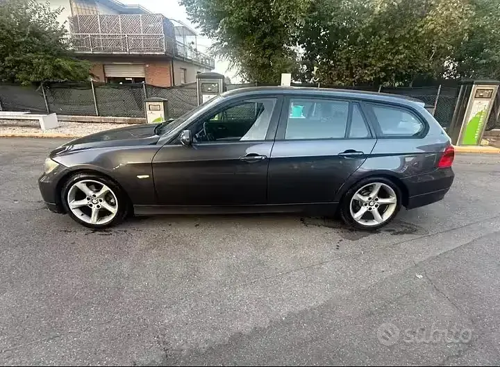 Usata BMW 320 2006