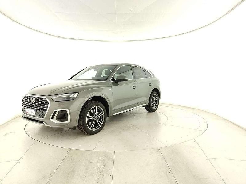 Grigio chronos metallizzato Usata 2024 Audi Q5 Sportback S-Line SUV | 52.900 € (Molto cara) - Immagine 1/4