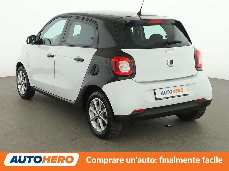 Usata Smart ForFour 71 CV (52 kW) 2015 Bianco Utilitaria