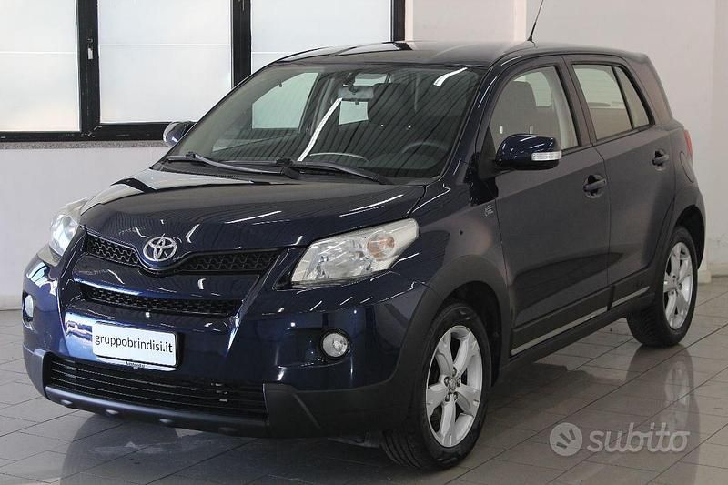 Usata Toyota Urban Cruiser Sol 89 CV (65 kW) 2010 Blu SUV