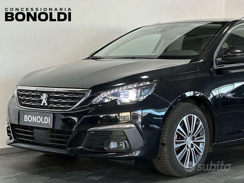 Usata Peugeot 308 Allure 131 CV (96 kW) 2021 Nero Station wagon