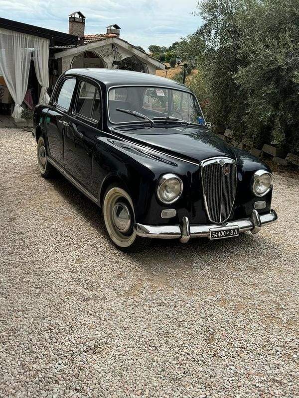 Usata Lancia Appia 1950 Blu