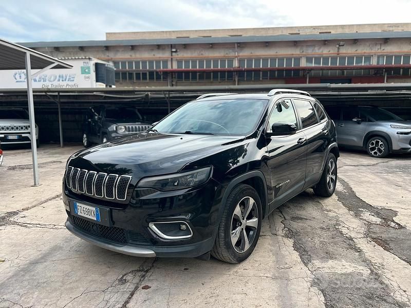 Usata 2019 Jeep Cherokee SUV | 20.000 € - Immagine 1/4