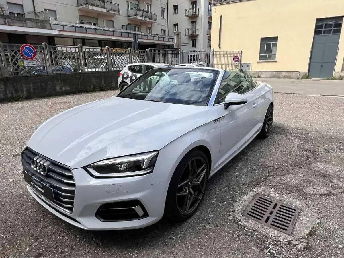 Usata Audi A5 Cabriolet Business 190 CV (139 kW) 2019 Perla Cabrio