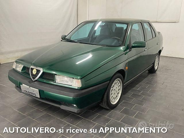Usata Alfa Romeo 155 Super 150 CV (110 kW) 1996 Verde Berlina