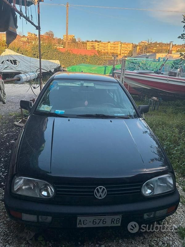Usata VW Golf III 90 CV (66 kW) 1995 Nero Berlina