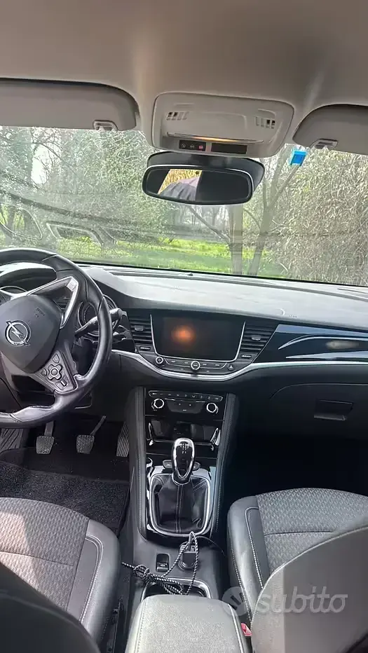 Usata Opel Astra 2015 Grigio Berlina