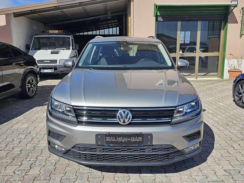 Usata VW Tiguan Style 116 CV (85 kW) 2017 Argento SUV