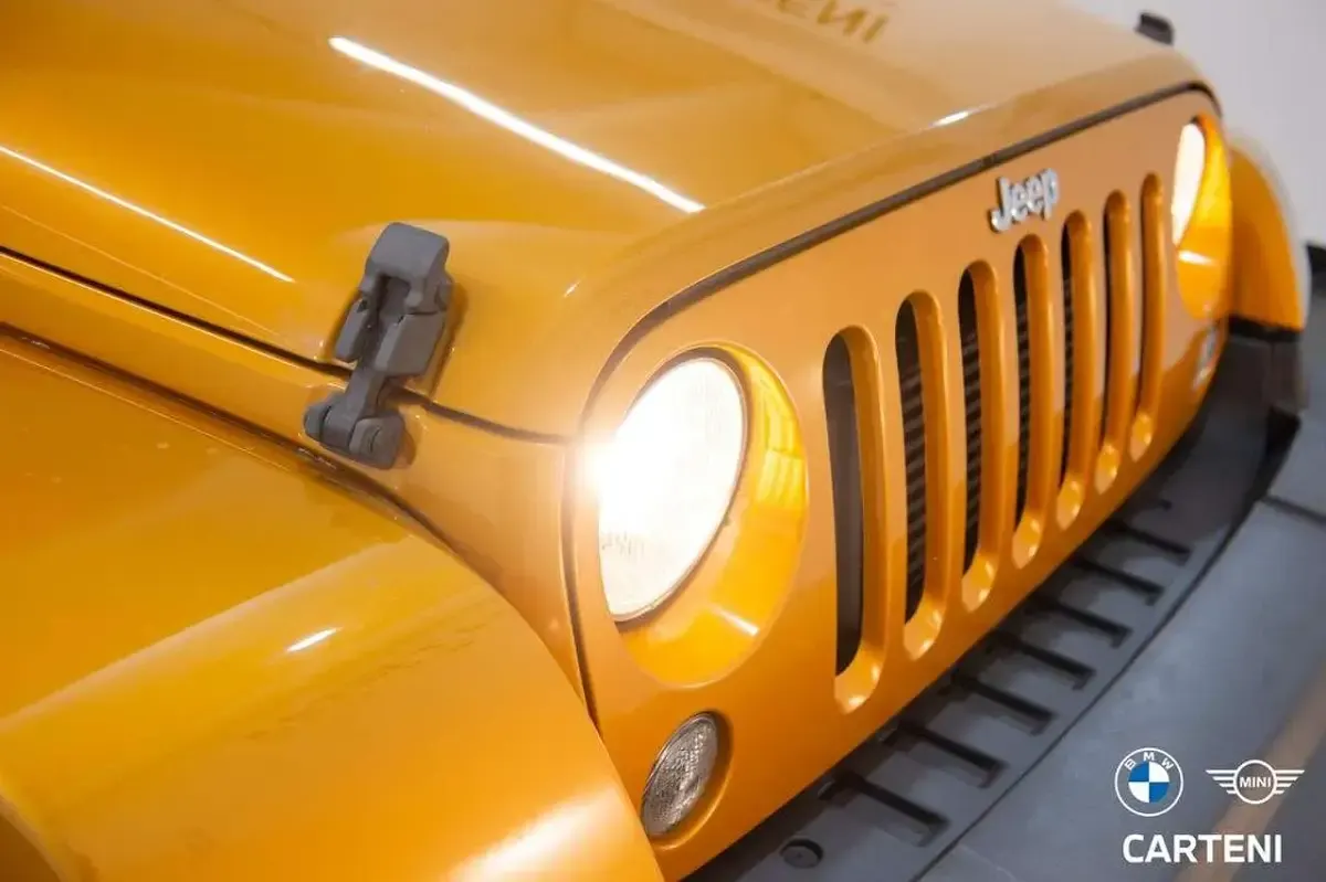 Usata Jeep Wrangler Sahara 200 CV (147 kW) 2014 Other SUV