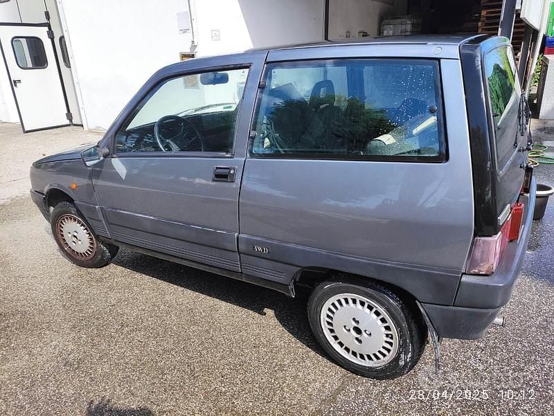 Usata Autobianchi Y10 56 CV (41 kW) 1990 Grigio Utilitaria