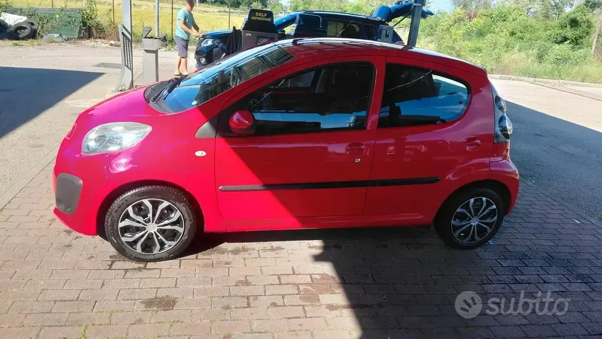 Usata Citroën C1 Feel 69 CV (50 kW) 2014 Rosso Utilitaria