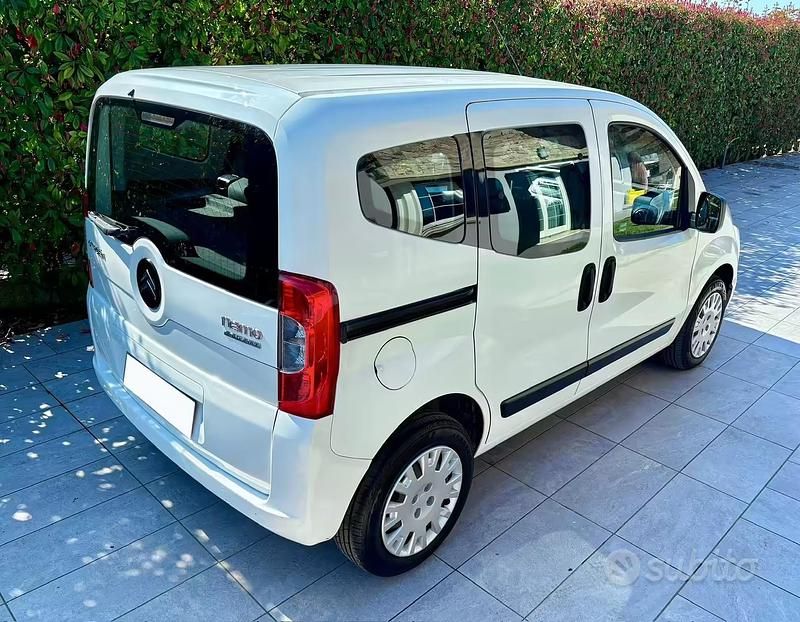 Usata Citroën Nemo SELECTION 75 CV (55 kW) 2014 Bianco Monovolume