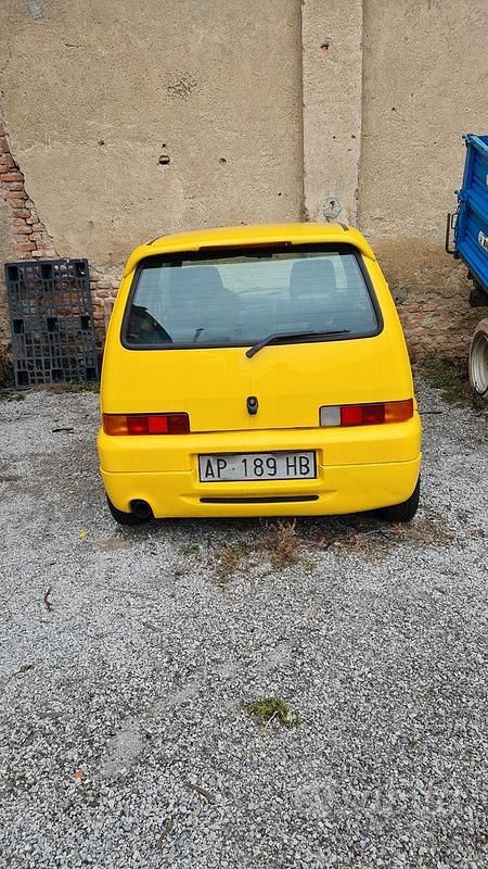 Usata Fiat Cinquecento 54 CV (39 kW) 1997 Giallo Utilitaria