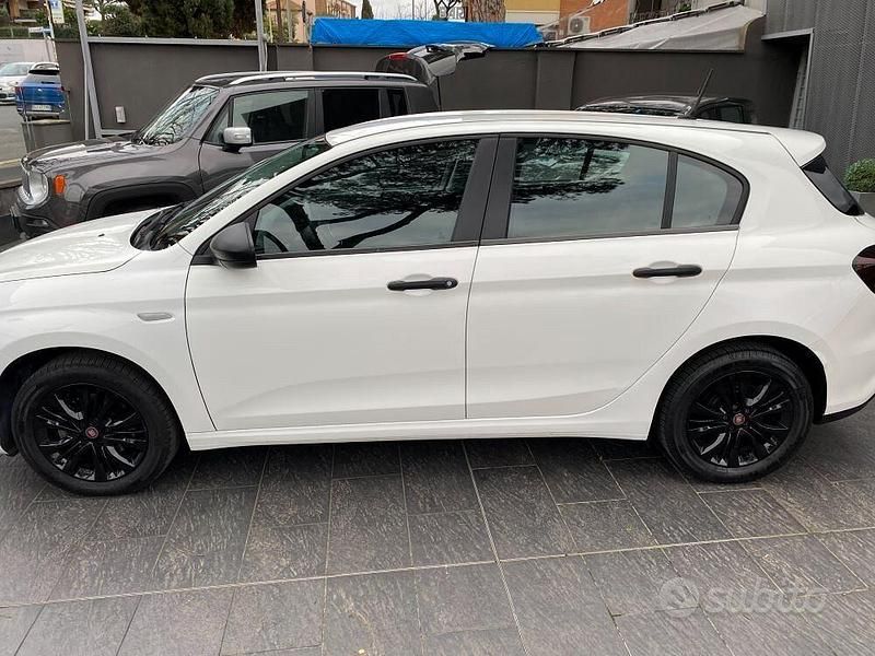 Usata Fiat Tipo Street 119 CV (87 kW) 2020 Bianco Station wagon