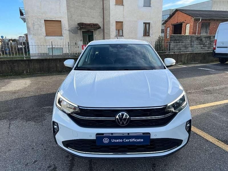 Käytetty VW Taigo Life 110 HP (80 kW) 2022 Valkoinen Katumaasturi