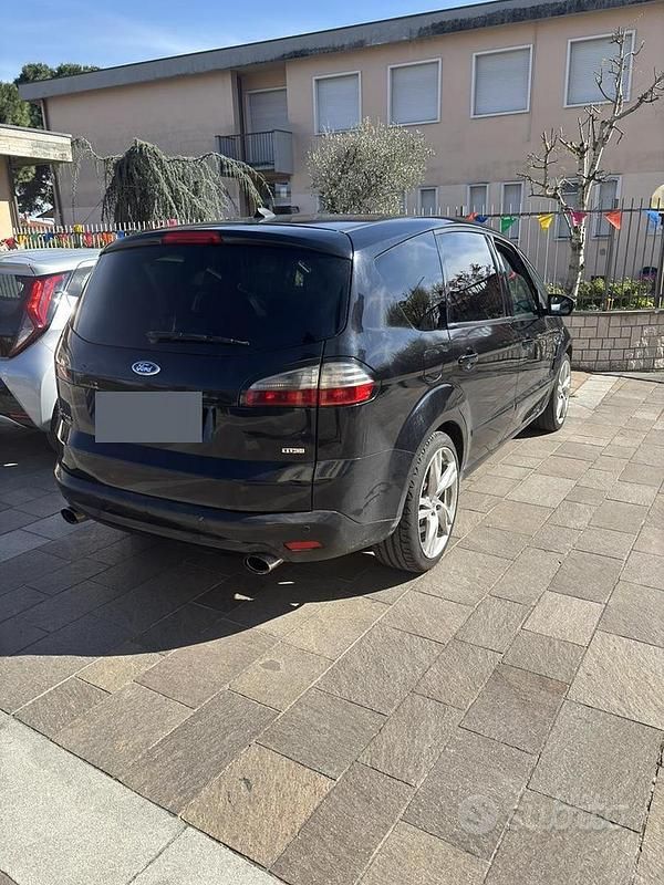 Usata Ford S-MAX S 140 CV (102 kW) 2007 Nero Monovolume