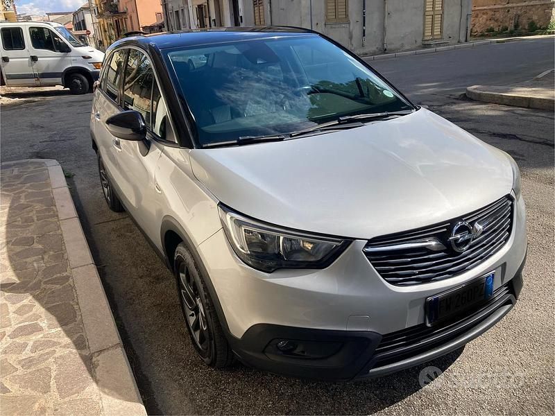 Usata Opel Crossland X Eco 102 CV (75 kW) 2019 Grigio SUV