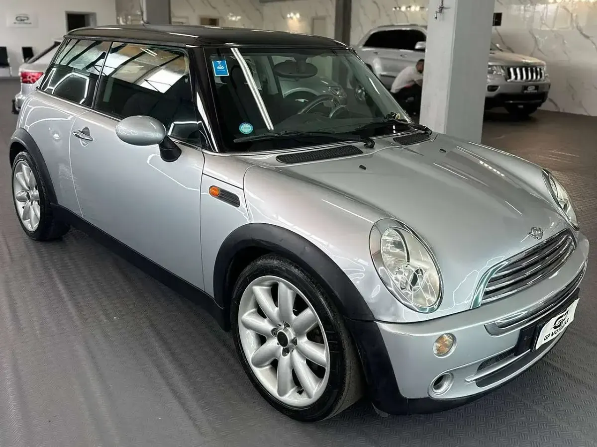Usata Mini Cooper 116 CV (85 kW) 2006 Argento Utilitaria