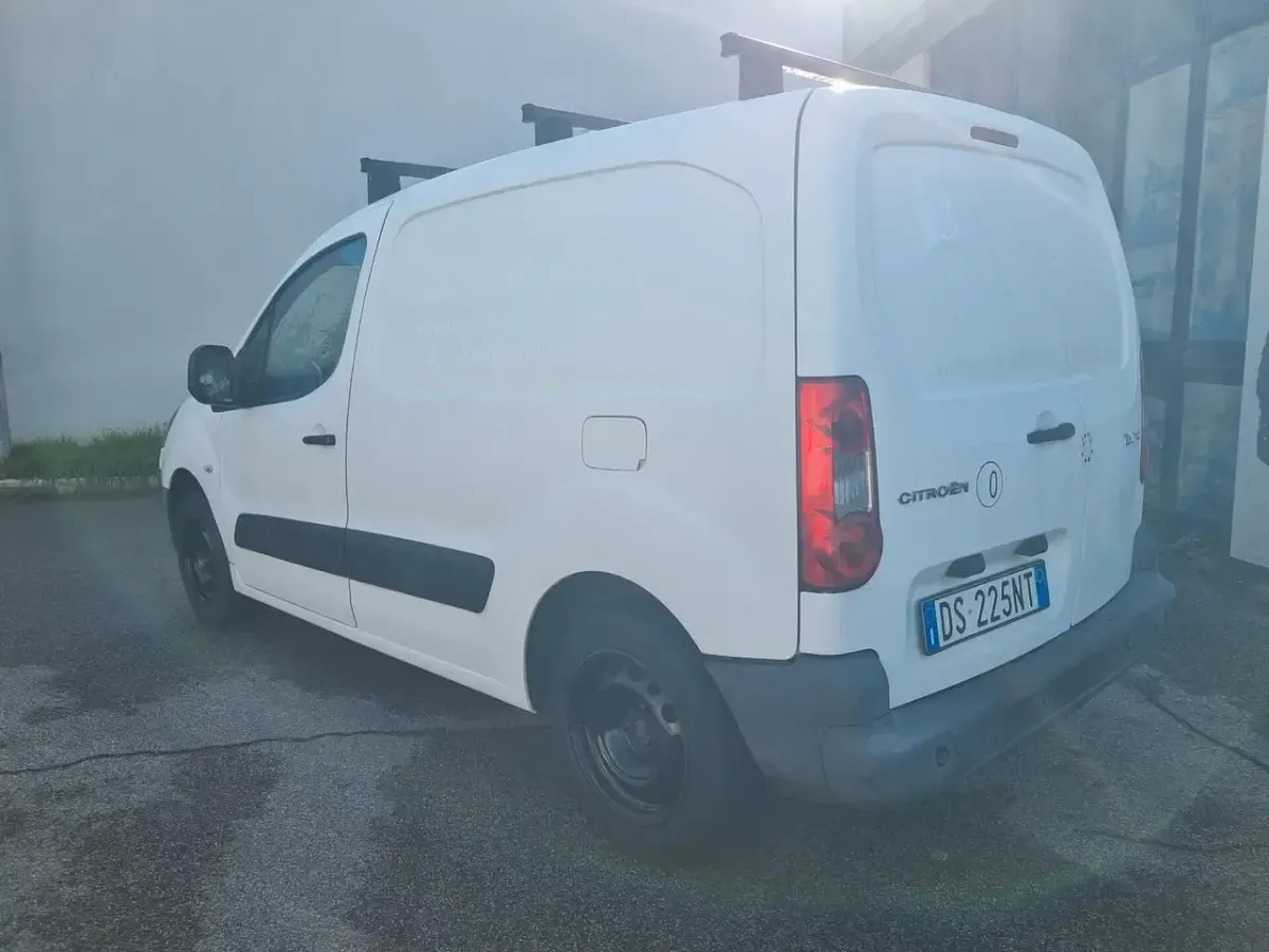 Usata Citroën Berlingo 89 CV (65 kW) 2010 Bianco Monovolume