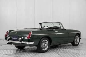 Usata MG B 97 CV (71 kW) 1968 Verde Cabrio