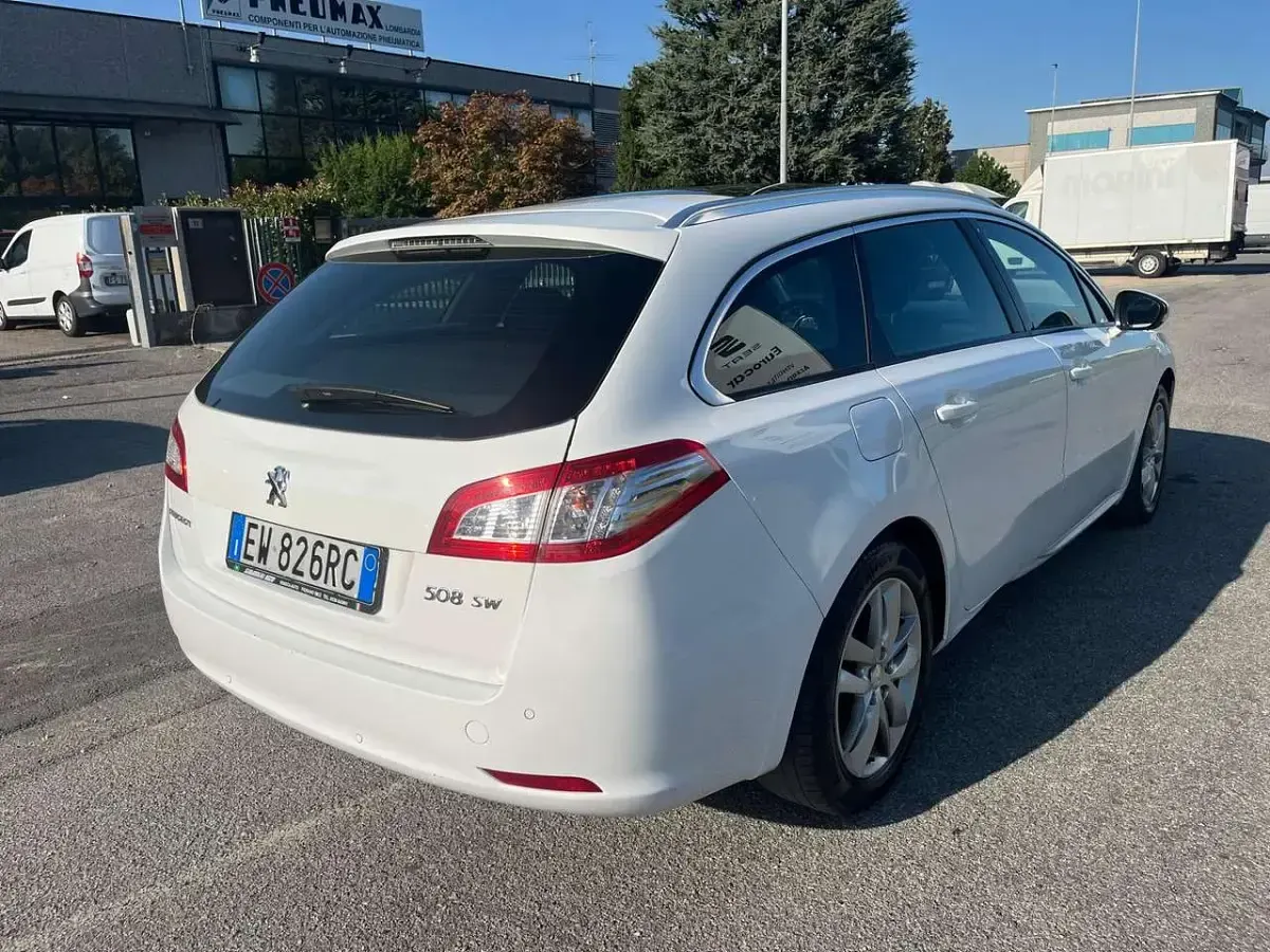 Usata Peugeot 508 SW Allure 114 CV (83 kW) 2014 Bianco Station wagon