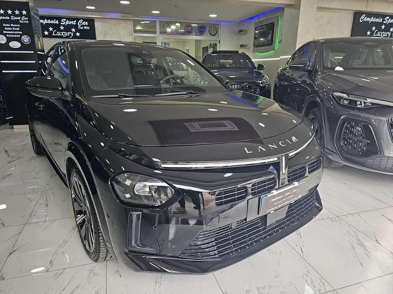 Nuova Lancia Ypsilon 110 CV (80 kW) 2026 Nero ardesia Utilitaria