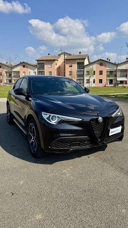 Usata Alfa Romeo Stelvio Veloce 280 CV (205 kW) 2022 Nero SUV