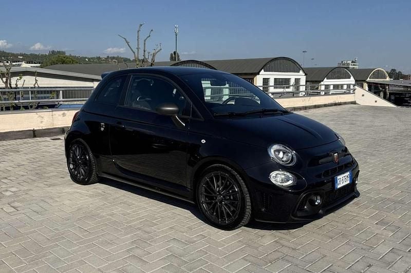Usata Abarth 595 165 CV (121 kW) 2023 Nero Utilitaria