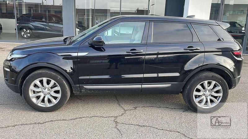 Usata Land Rover Range Rover evoque SE Dynamic 150 CV (110 kW) 2019 Nero SUV